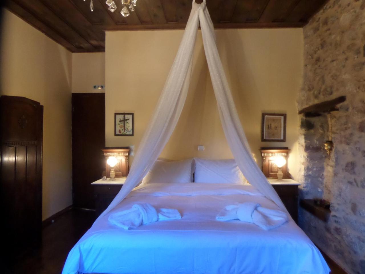 Hotel Proselinos Dimitsana Zewnętrze zdjęcie